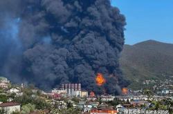 世界杯外围App大额无忧提现版 -俄羅(luó)斯前10大炼油厂停产5个！彼尔姆石油枢纽遭(zāo)受重創(chuàng)